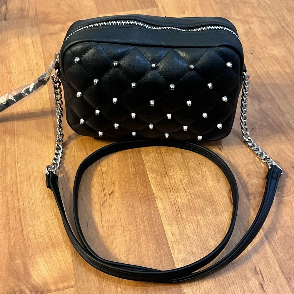 NWOT Rebecca Minkoff Black Quilted Cross Body - Picture 6 of 8